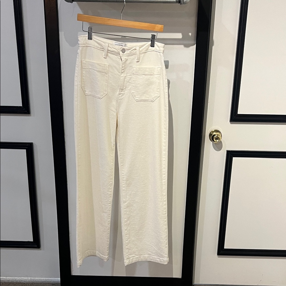Just Black Straight-Leg Jeans in Off-White